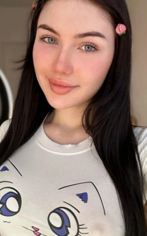 Tessa Sultry Captivates Hearts with Unforgettable Moments and Charm